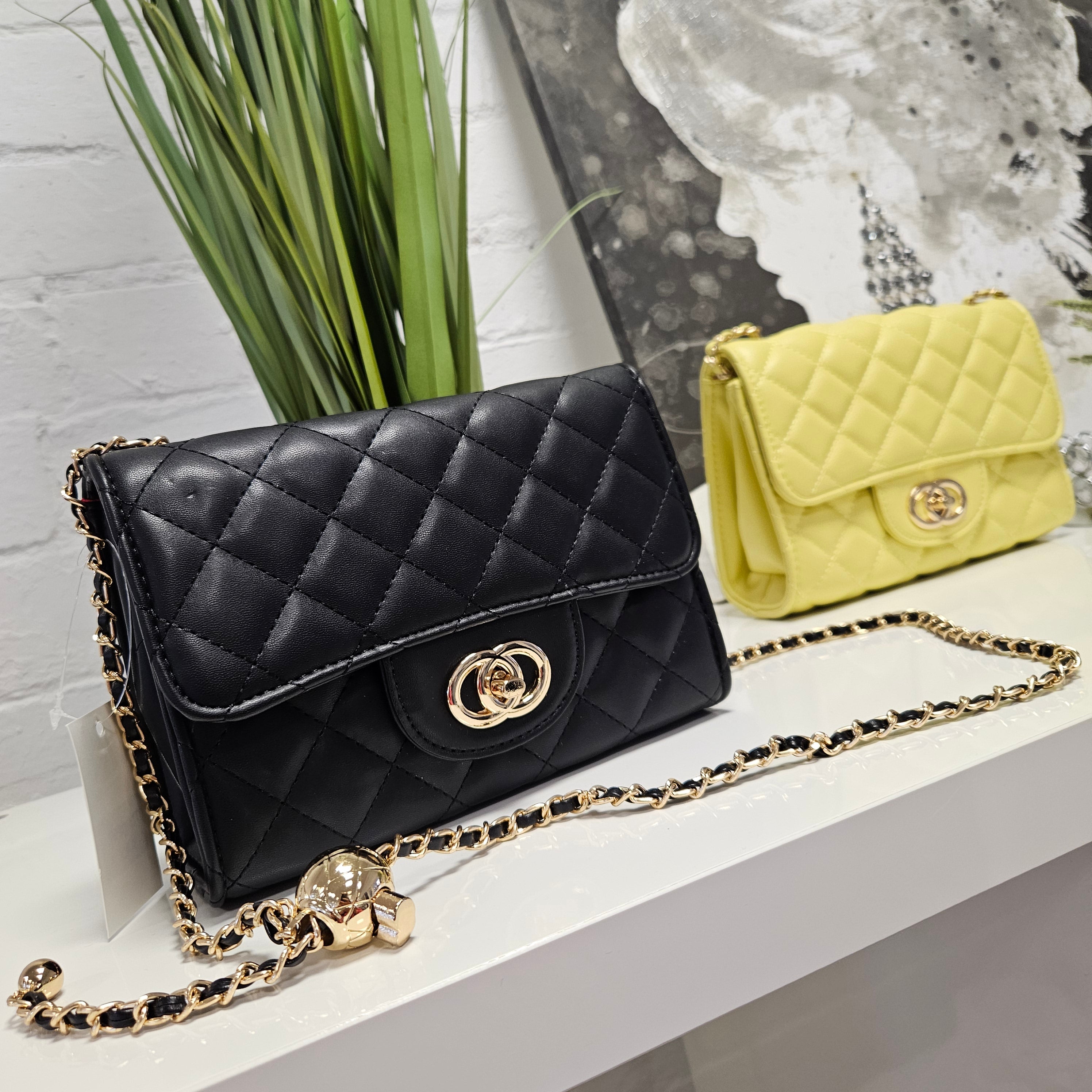 Coco Quilted Clasp Bag Black Small