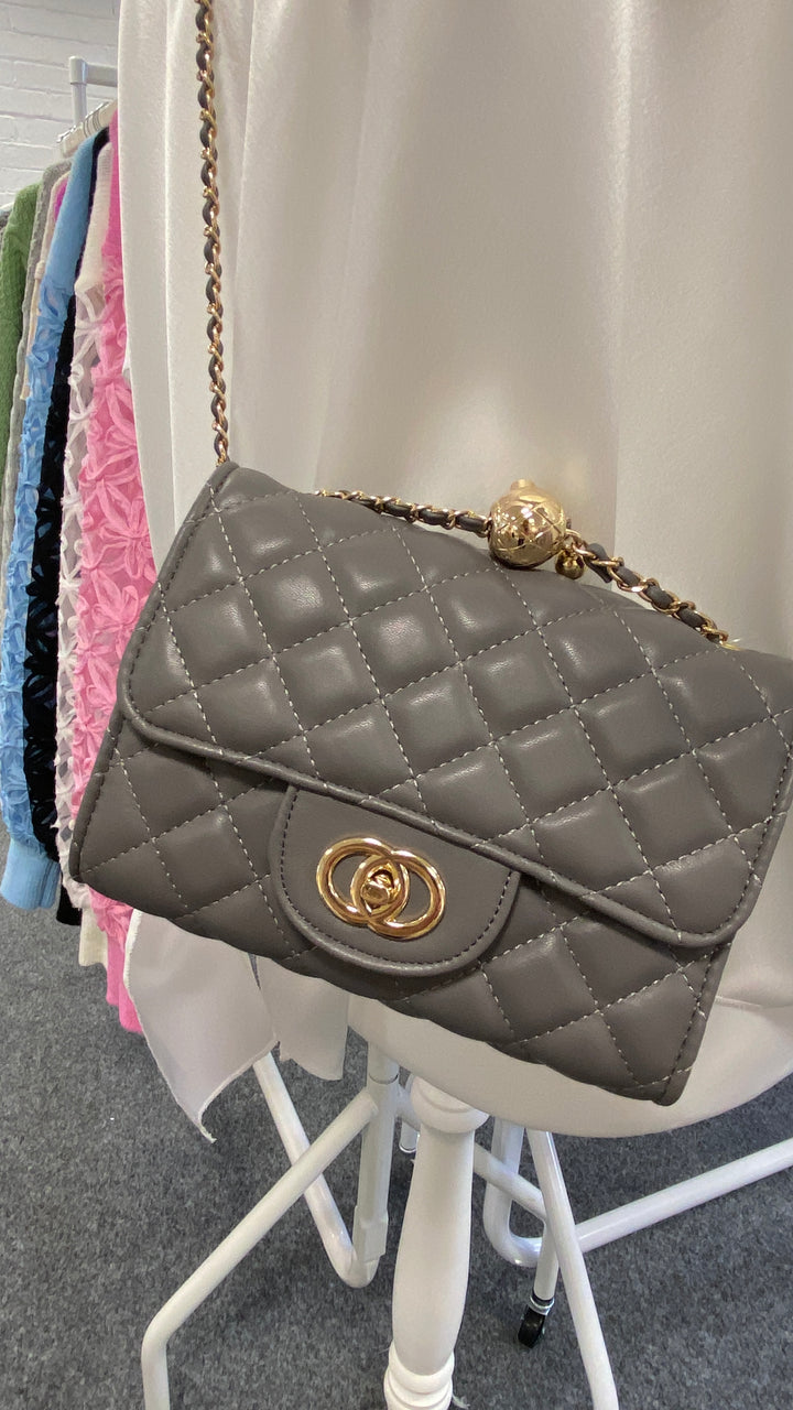 Coco Quilted Clasp Bag - Grey ( Small )