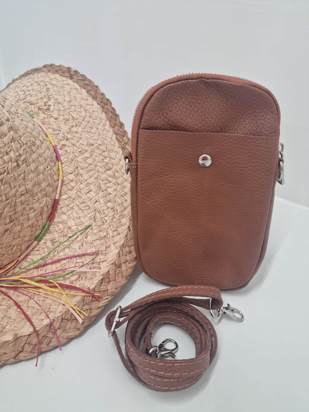 Sadie Slouchy Leather Phone Bag - Tan