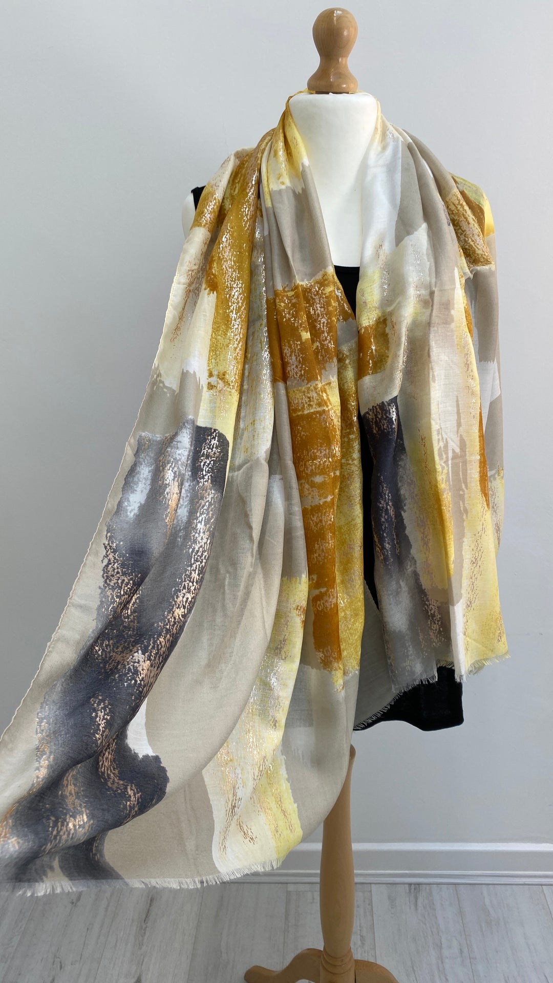 Abstract Sparkly Scarf - Gold