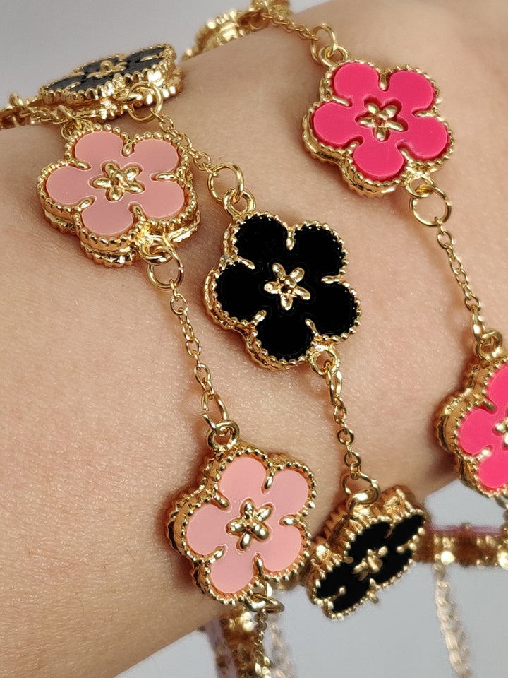 Daisy Bracelets (choose your colour)