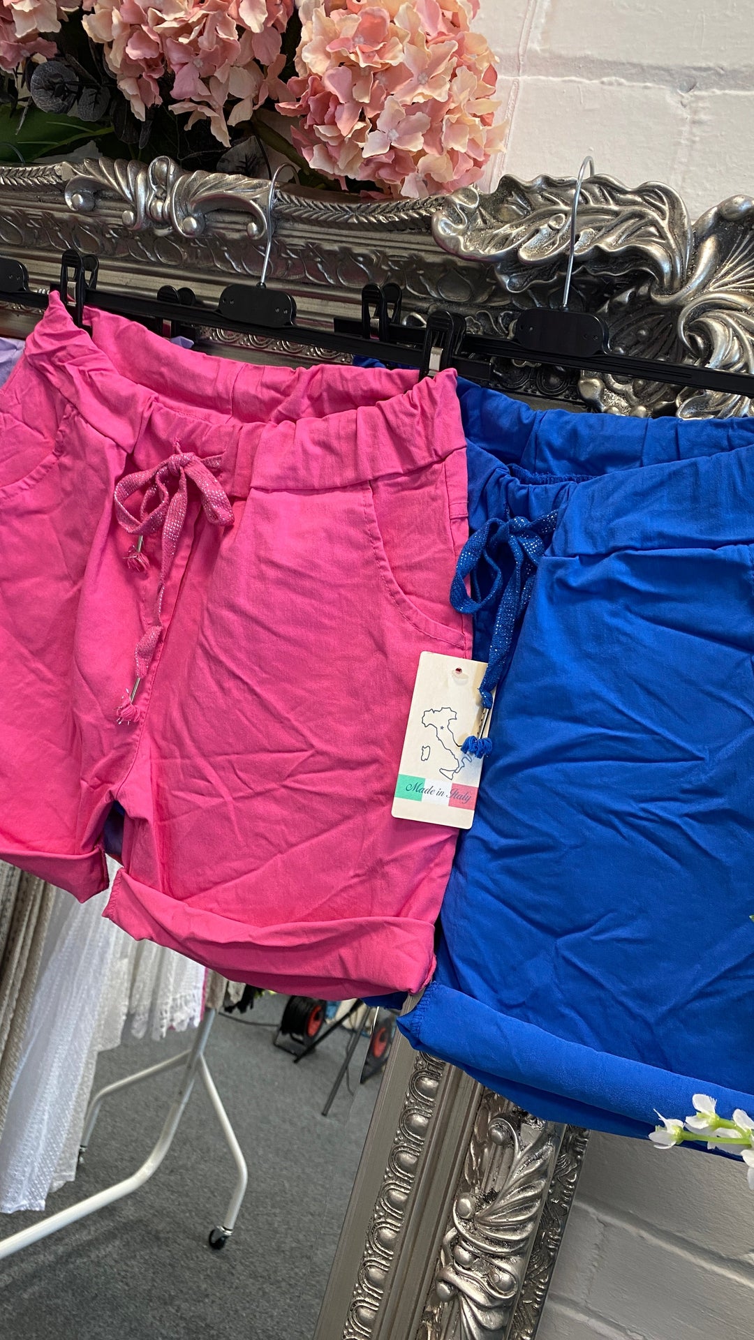 Lisbon Magic Short Shorts - Bright Pink