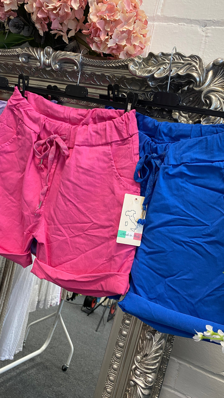 Lisbon Magic Short Shorts - Bright Pink