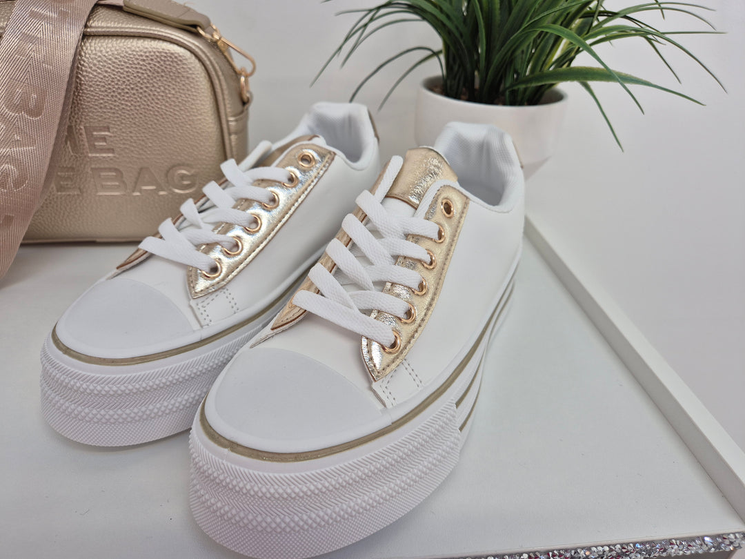 Barcelona Flatform Trainers - White