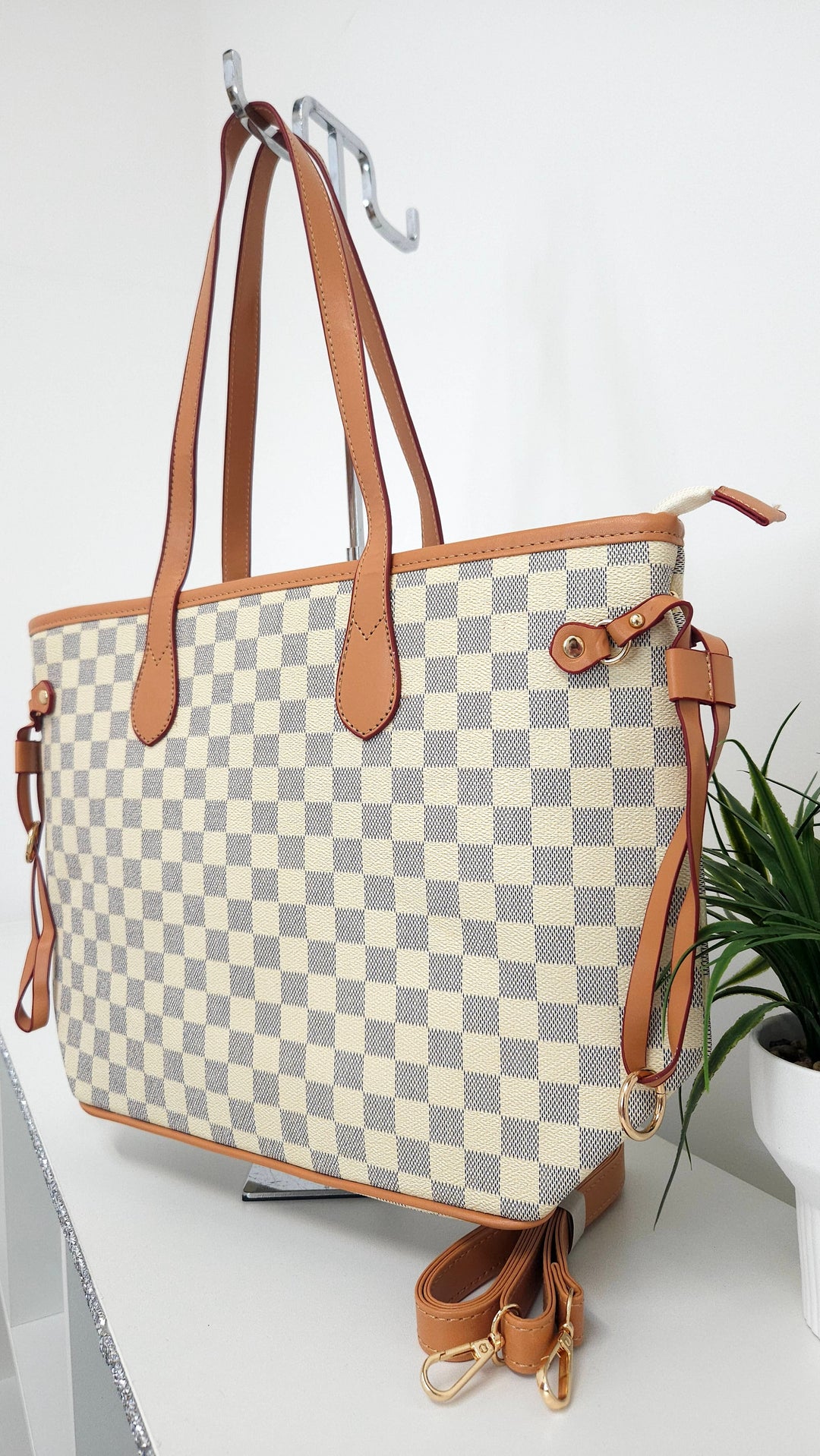 Louisa Tote Bag - Large Size (Beige)