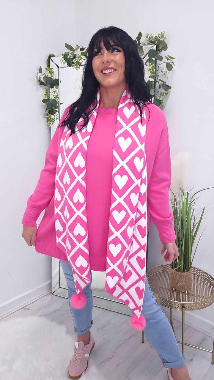 Love Jumper & Scarf with Pom Poms - Pink (Curvy)