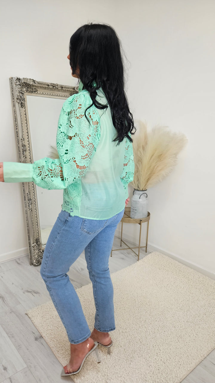 Ariana Lace Blouse - Green