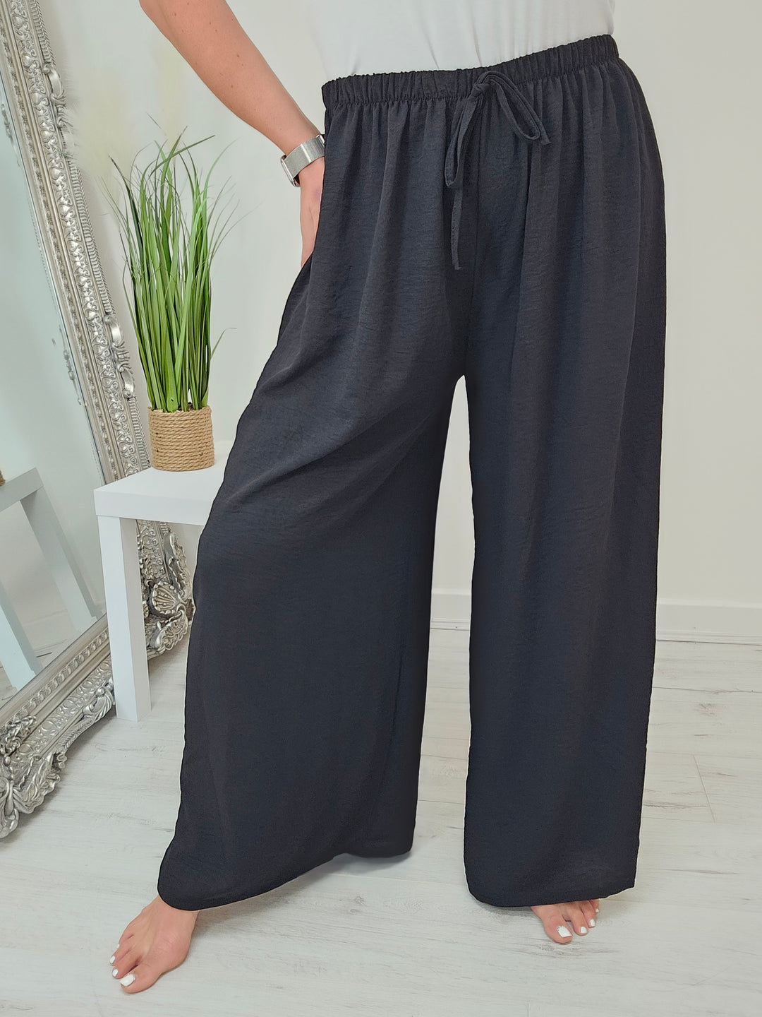 Wide Leg/Palazzo Pants (Curvy) - (choose your Colour)