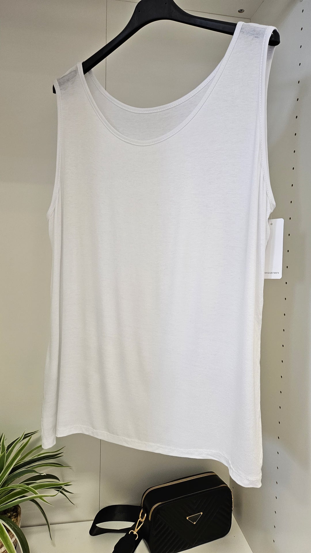 Basic Vest Tops (Curvy) - All Colours