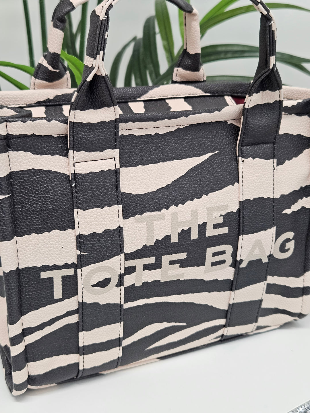 The Tote Bag - Black/Beige Zebra