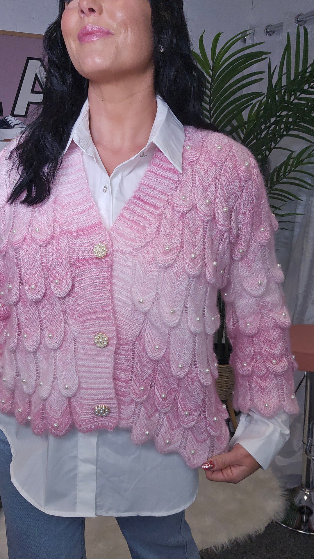 Scalloped Pearl Cardigan - Pink