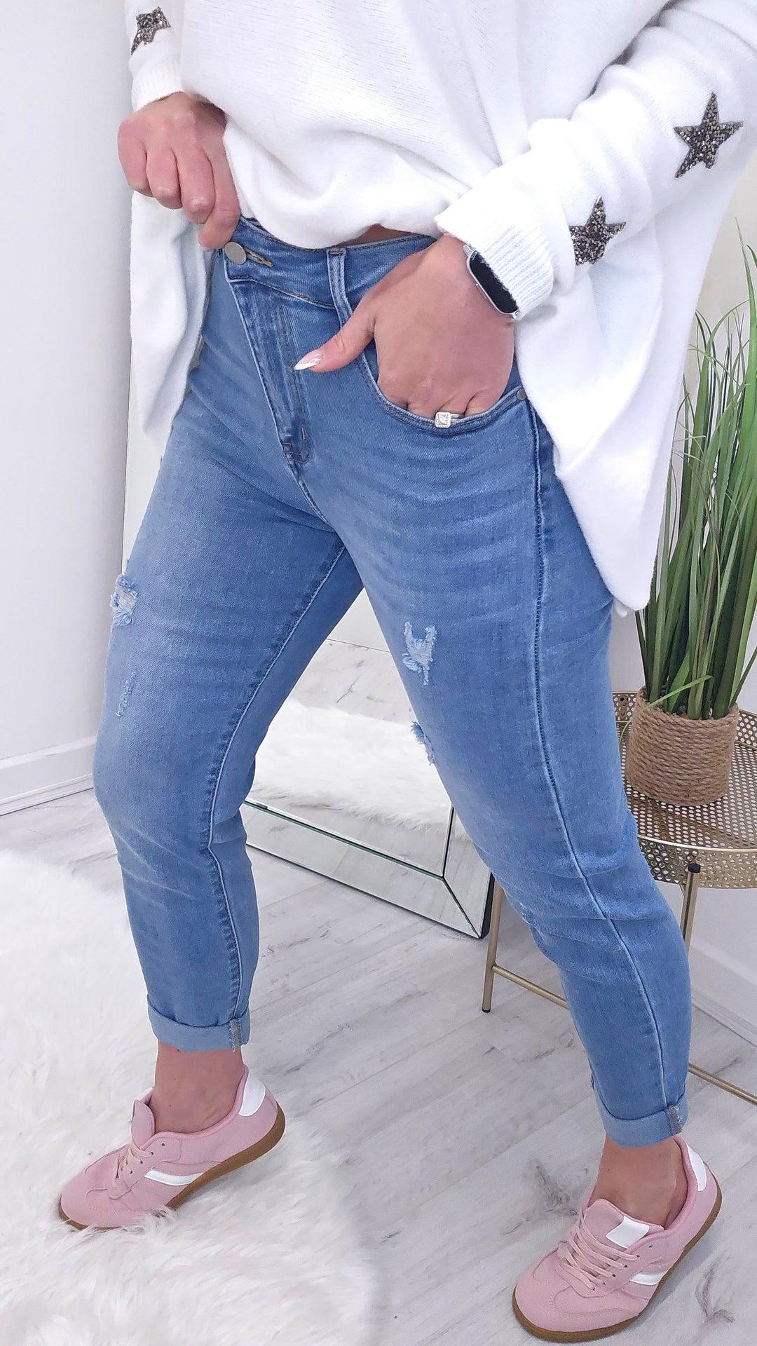 Mia Mom Jeans (G Smack) Subtle Rips - Pale Wash (choose your Size)