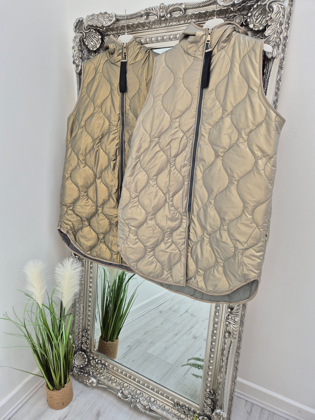 Maisie Metallic Quilted Gilet (Choose your Colour)