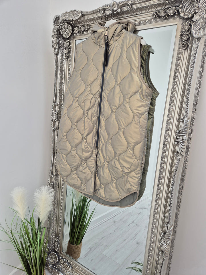 Maisie Metallic Quilted Gilet (Choose your Colour)