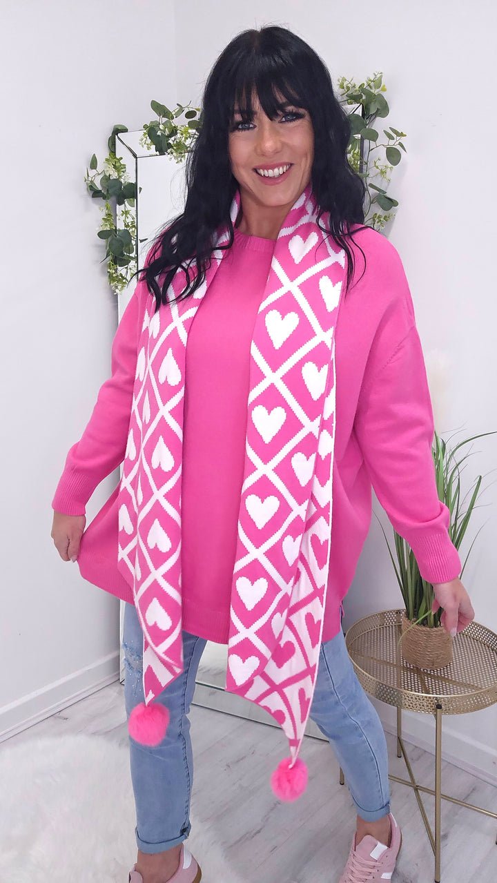 Love Jumper & Scarf with Pom Poms - Pink (Curvy)