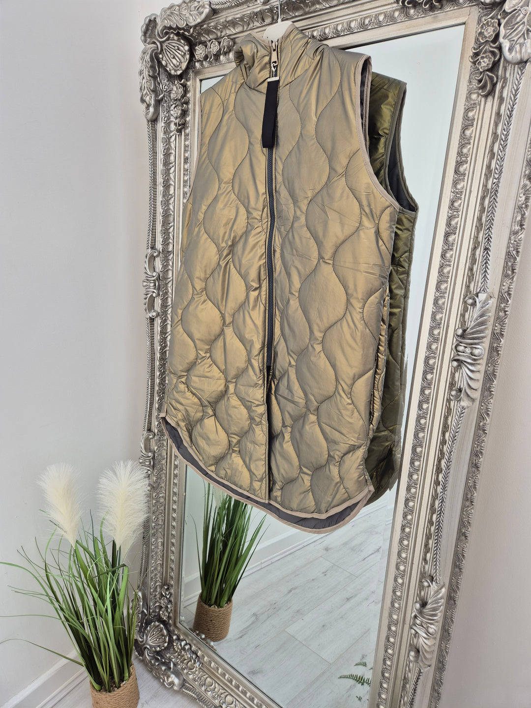 Maisie Metallic Quilted Gilet (Choose your Colour)