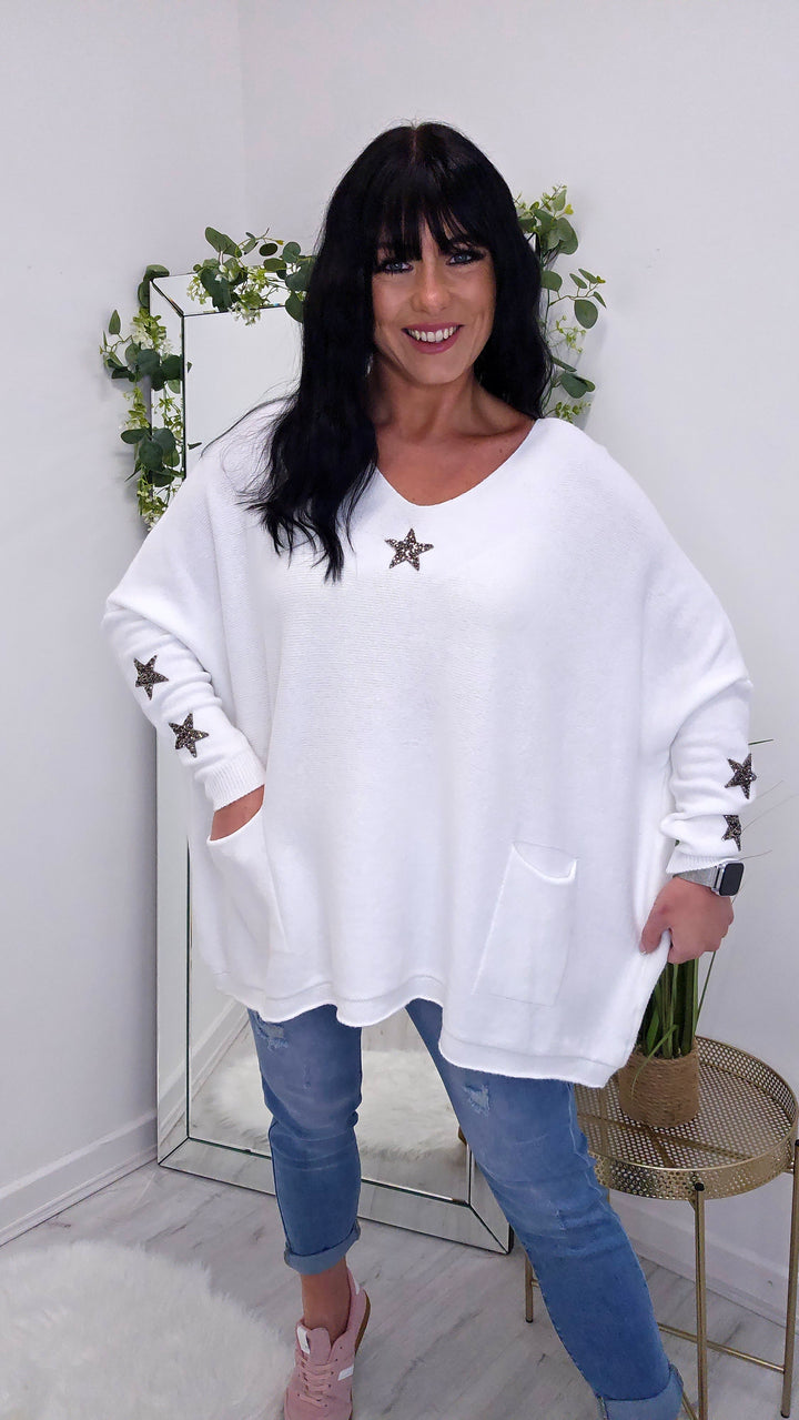 Star Jumper - White (Curvy)