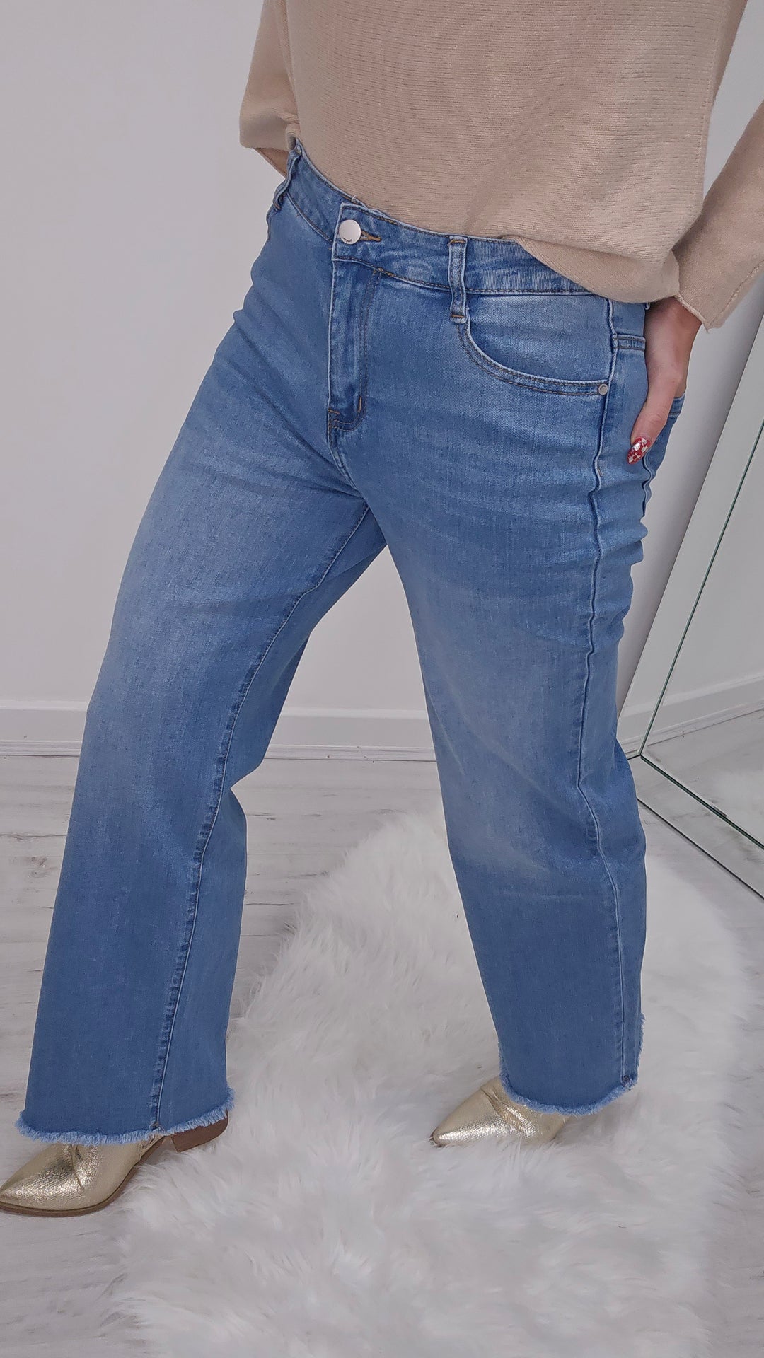 Willow Wide Leg Jeans (G Smack) - (choose your Size)