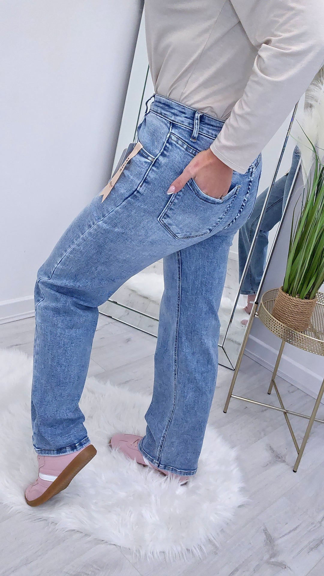 Milas Acid Wash Wide Leg Jeans - Pale Stonewash (choose your Size)