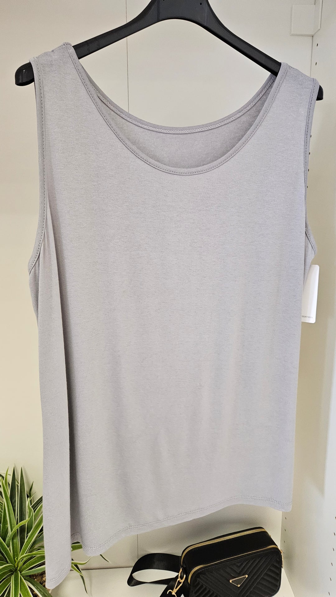 Basic Vest Tops (Curvy) - All Colours