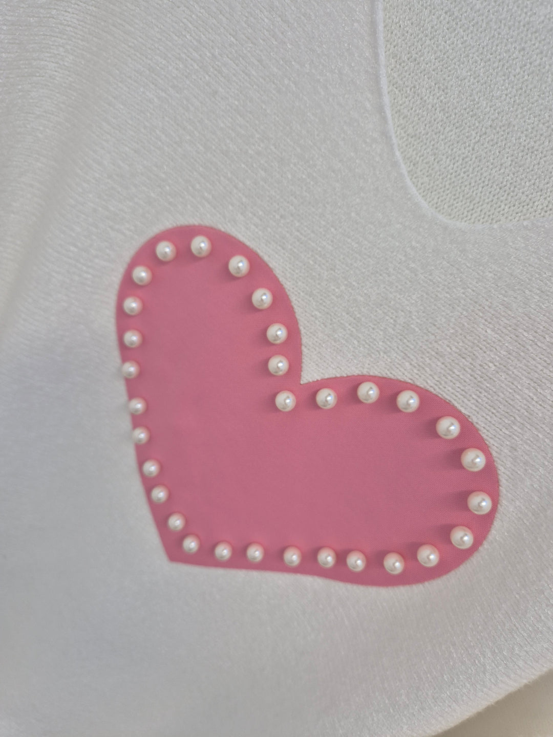 Pearl Heart Jumper - White (Curvy)