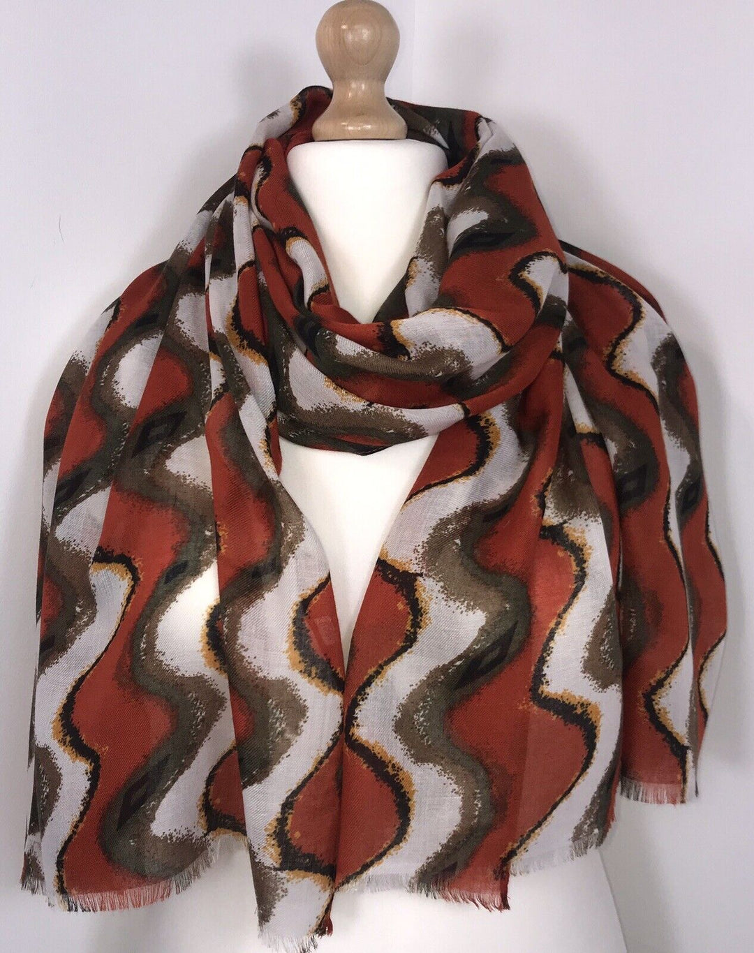 Wave Scarf - Red White & Khaki