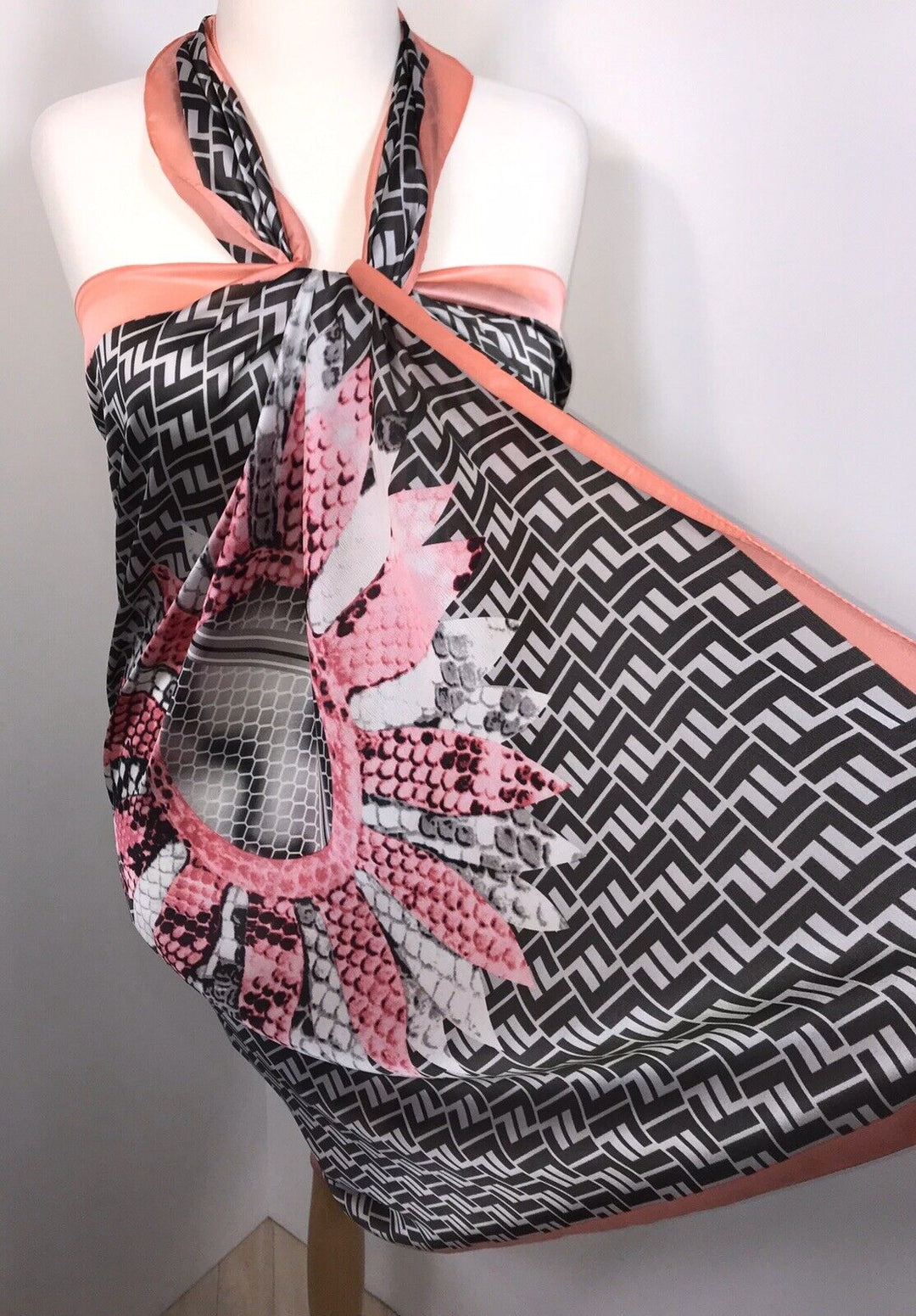 Snake and Feather Print Scarf - Pink & Black