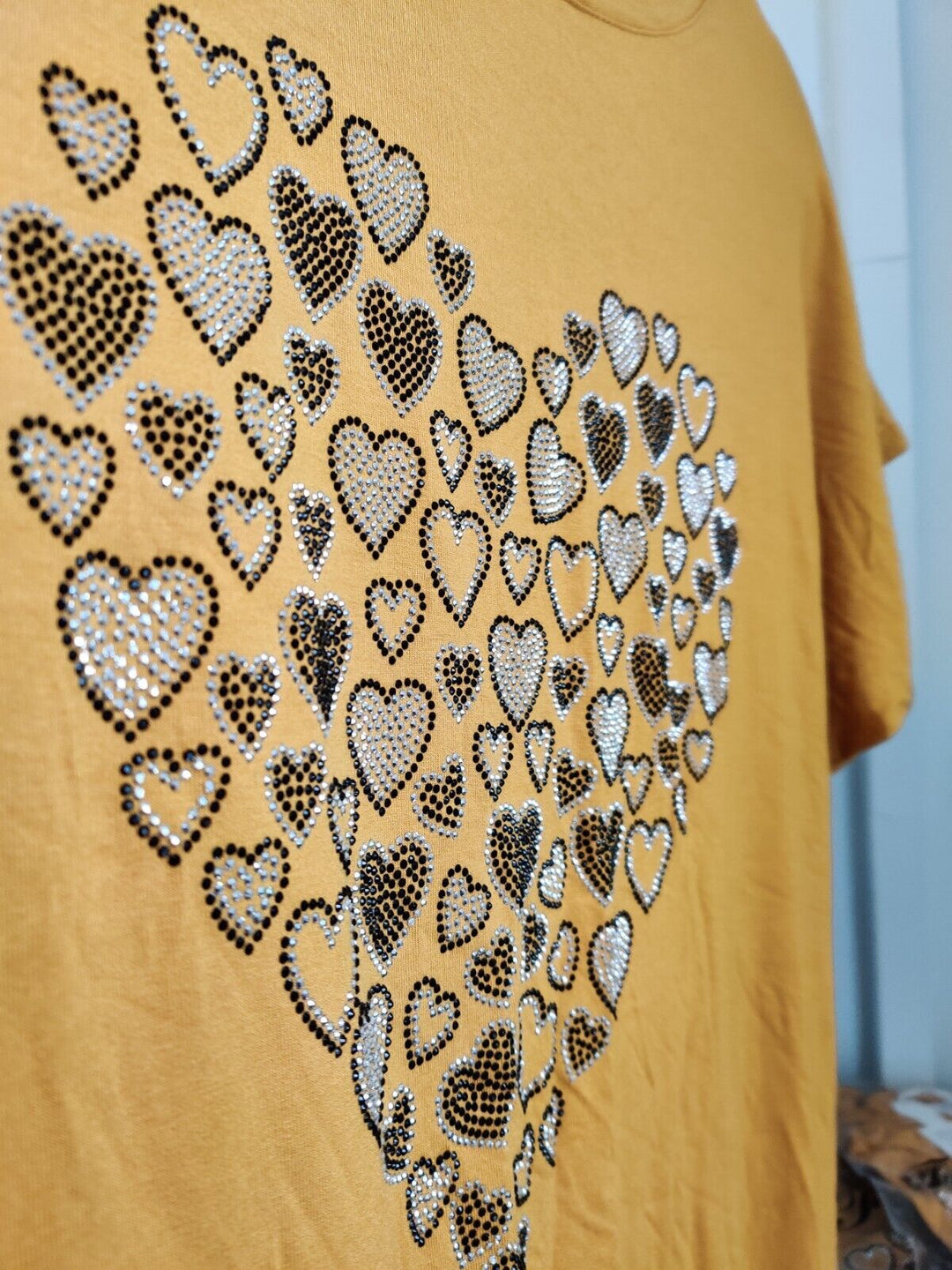 Shelby Hearts Sparkly Tee - Mustard