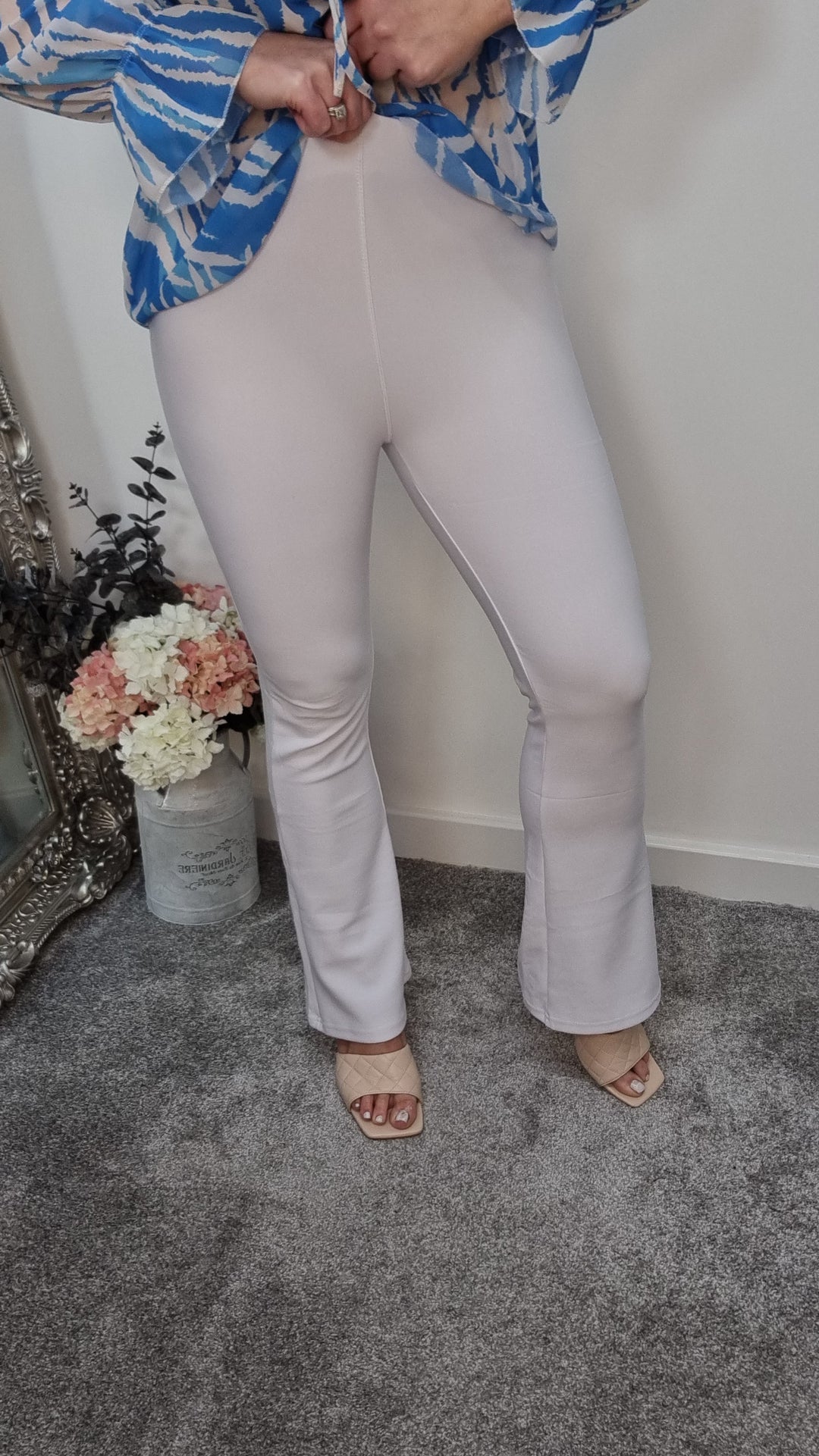 Flared Leggings - White