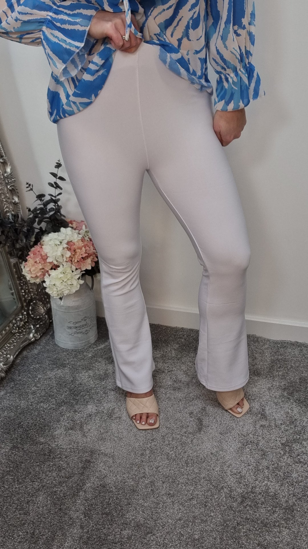 Flared Leggings - White