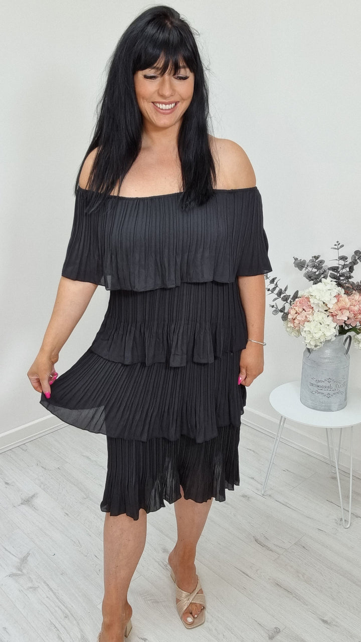 St Lucia Pleated Dress - Black