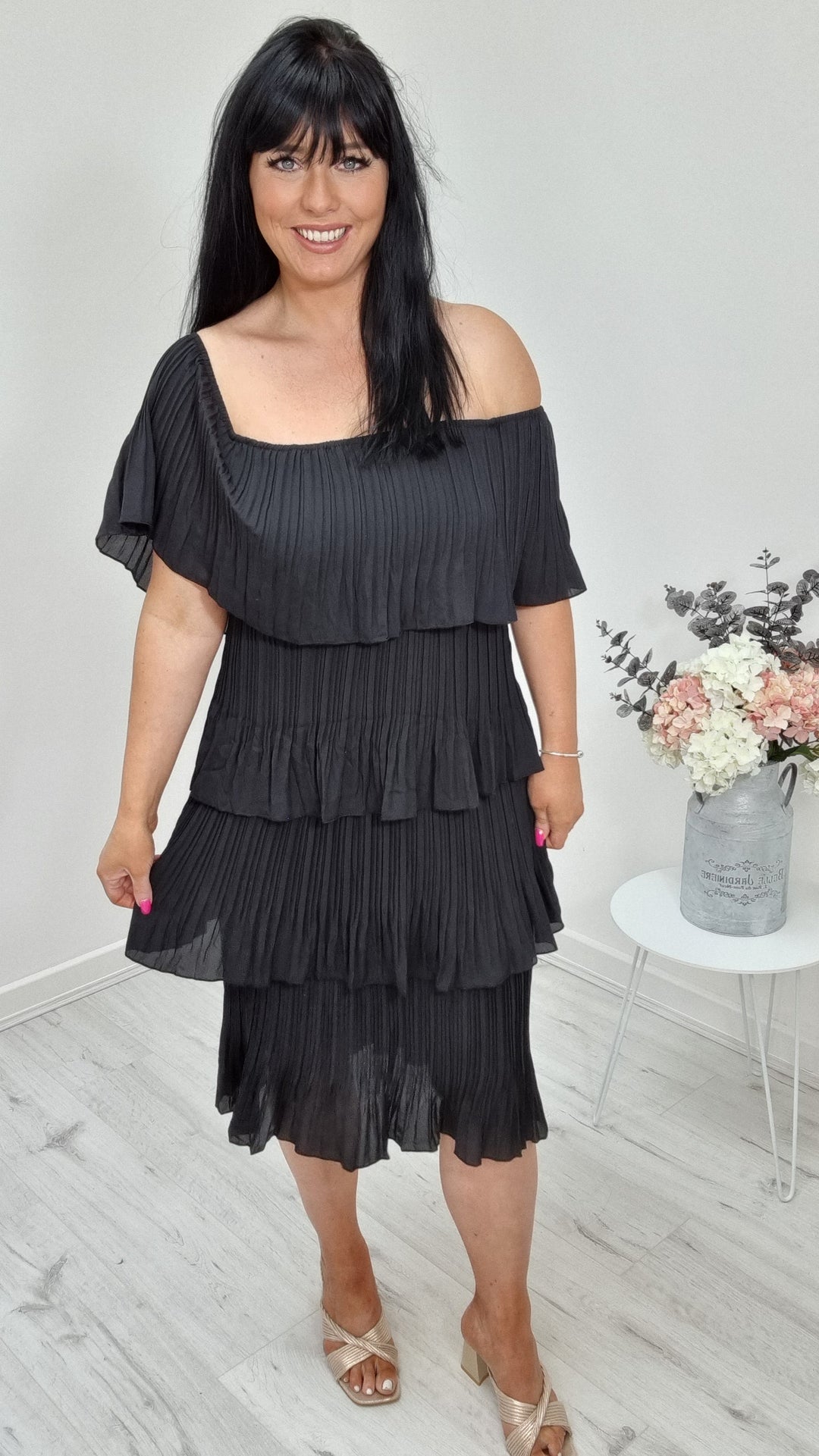 St Lucia Pleated Dress - Black