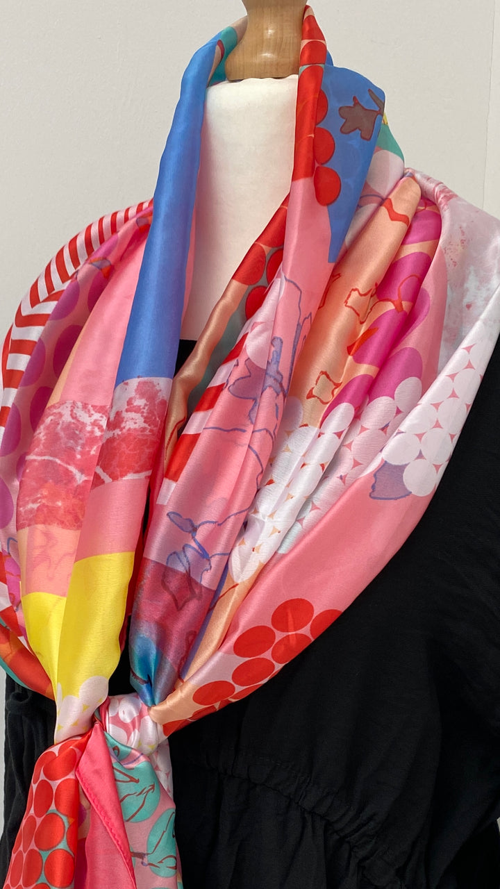 Silk Scarf with Polka Dots - Pink