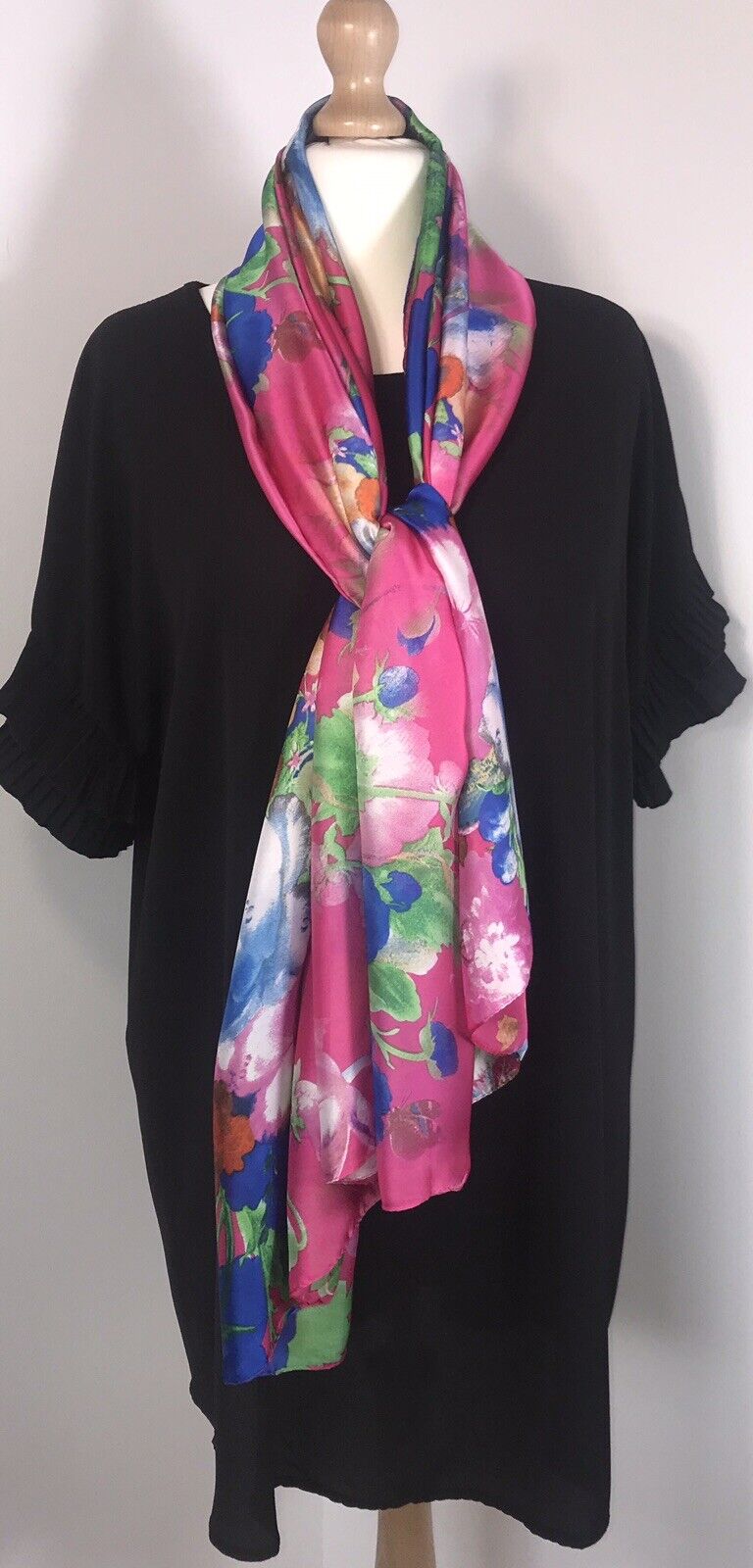 Silky Floral Scarf - Pink