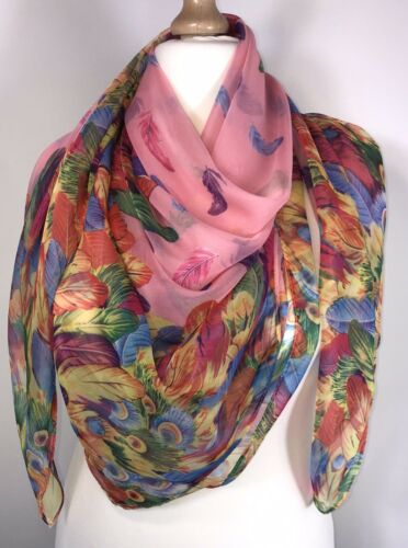 Silky Feathers Scarf - Pink